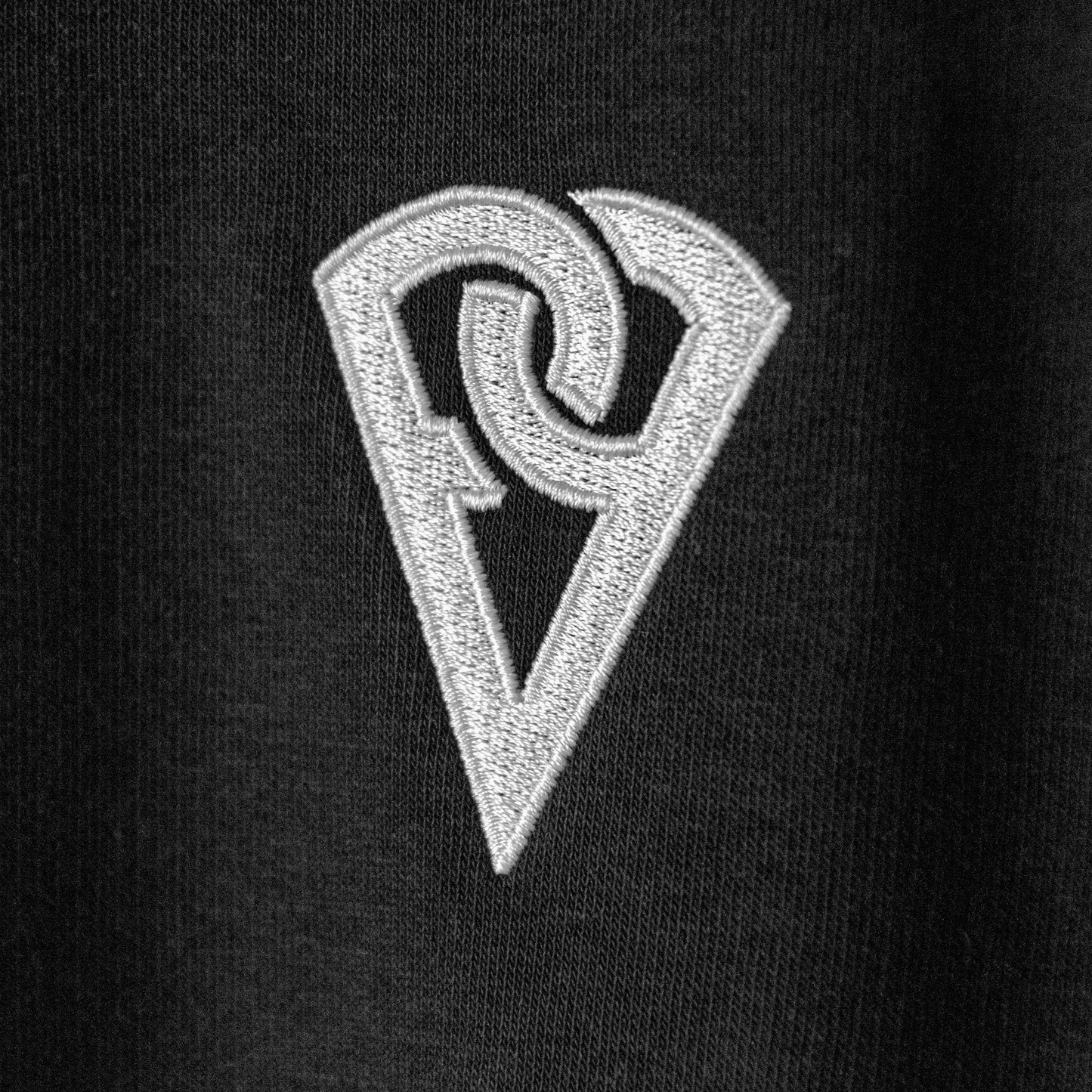 ESSENTIALS SWEATSHIRT BLACK